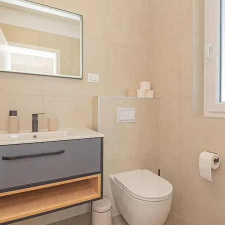 Pomalo Villa Vodice